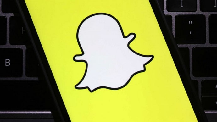  Tar du bort meddelanden som du har sparat när du blockerar någon på Snapchat?