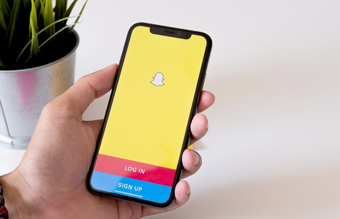  Nëse e shkëput dikë në Snapchat, a mund të shohin akoma mesazhet e ruajtura?
